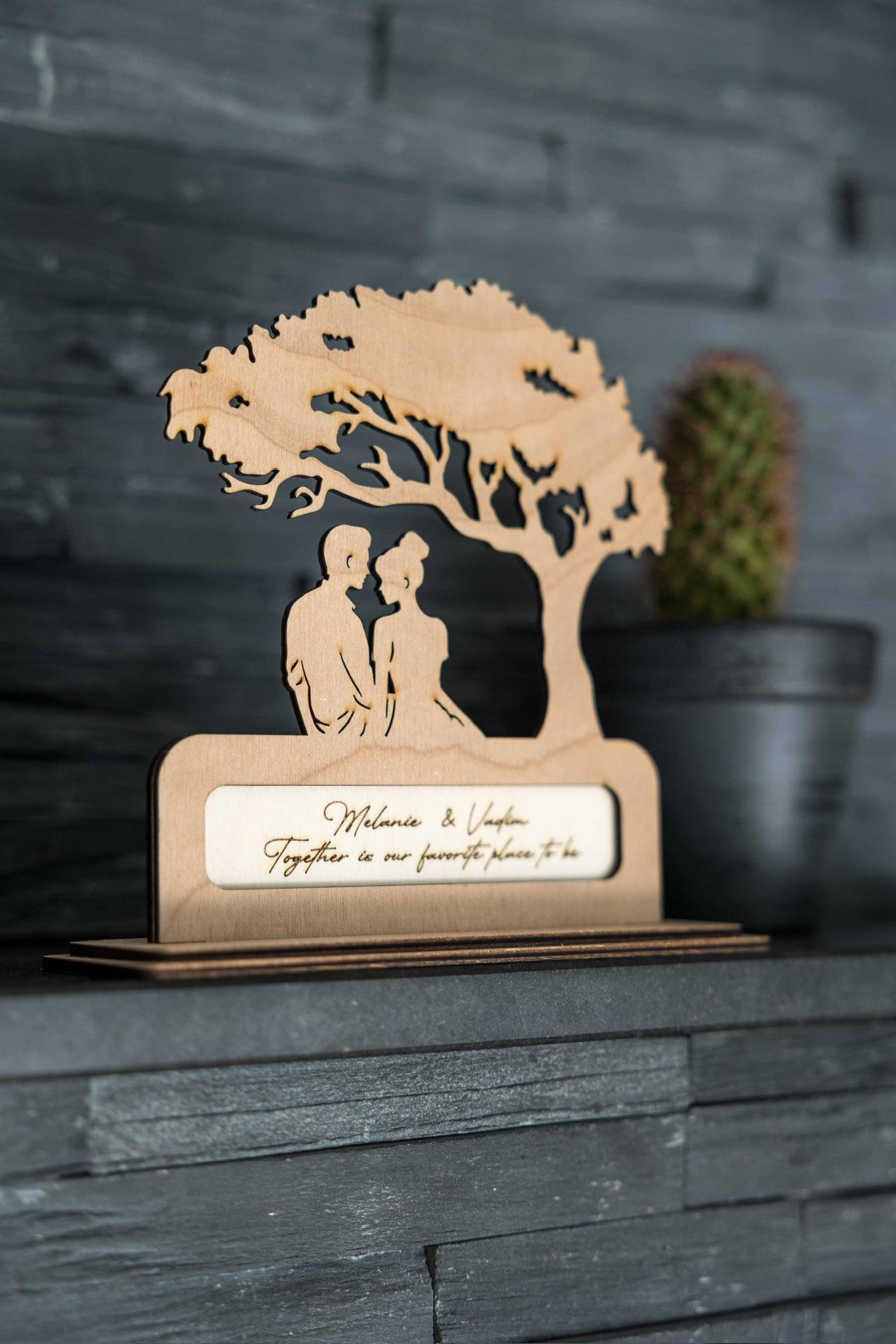 Couple in Love - Wiens Wood